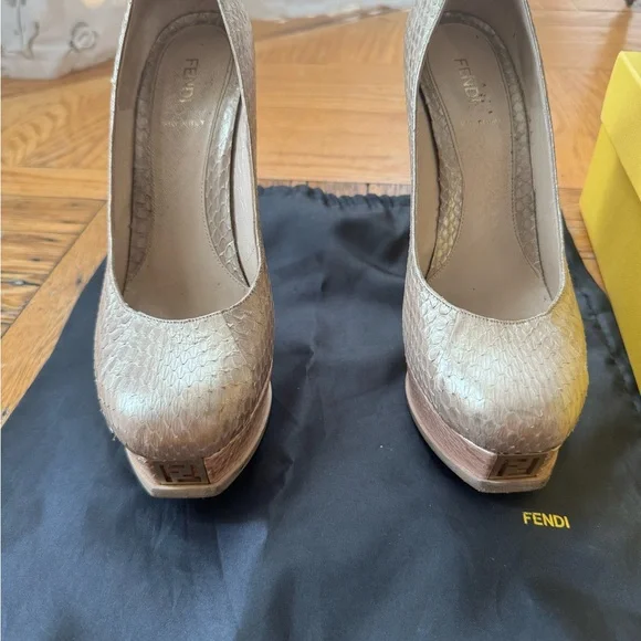 Fendi Tan Platform Heels with Stiletto - Picture 3 of 16